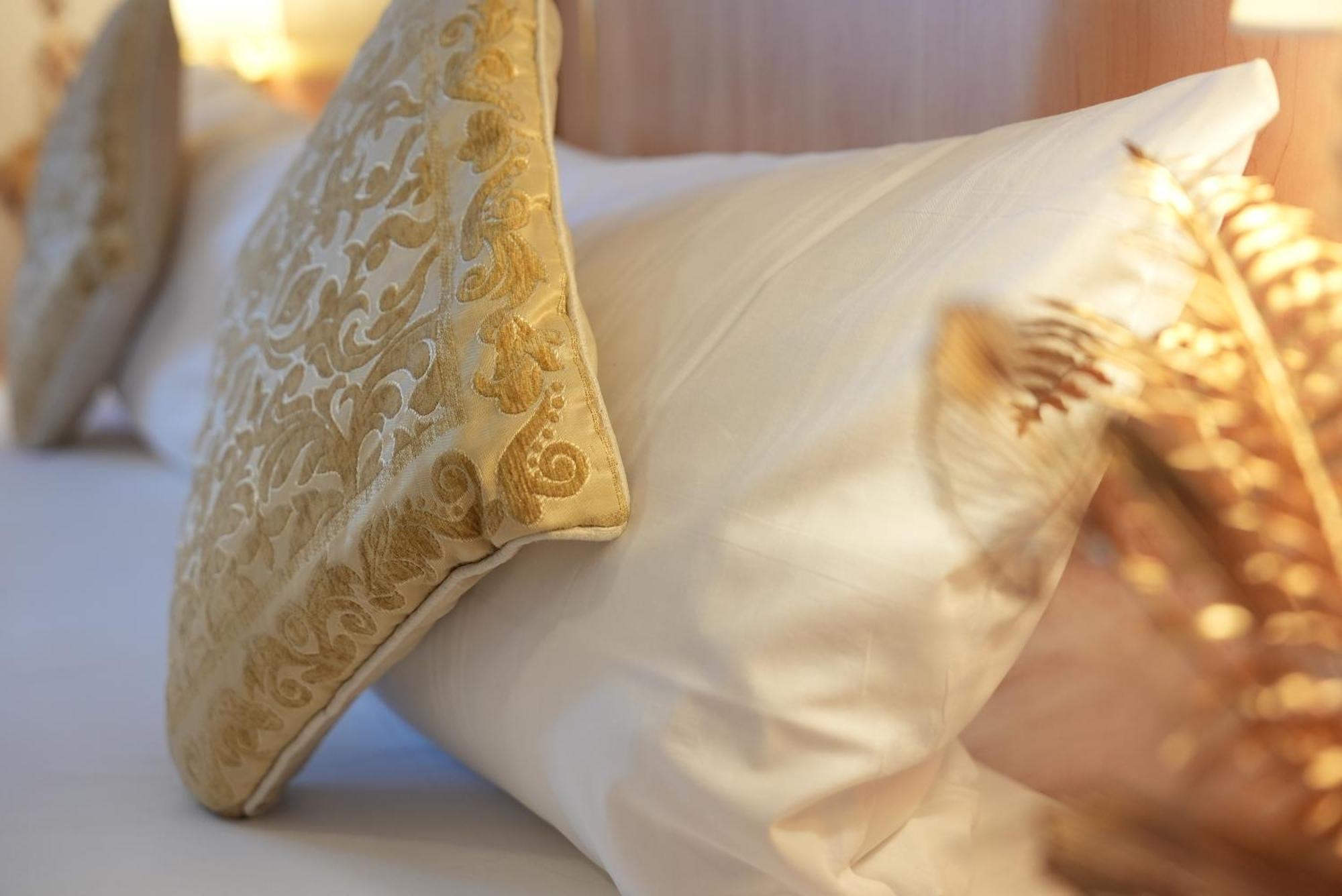 Uno Hotel Posthof Saarlouis Bagian luar foto