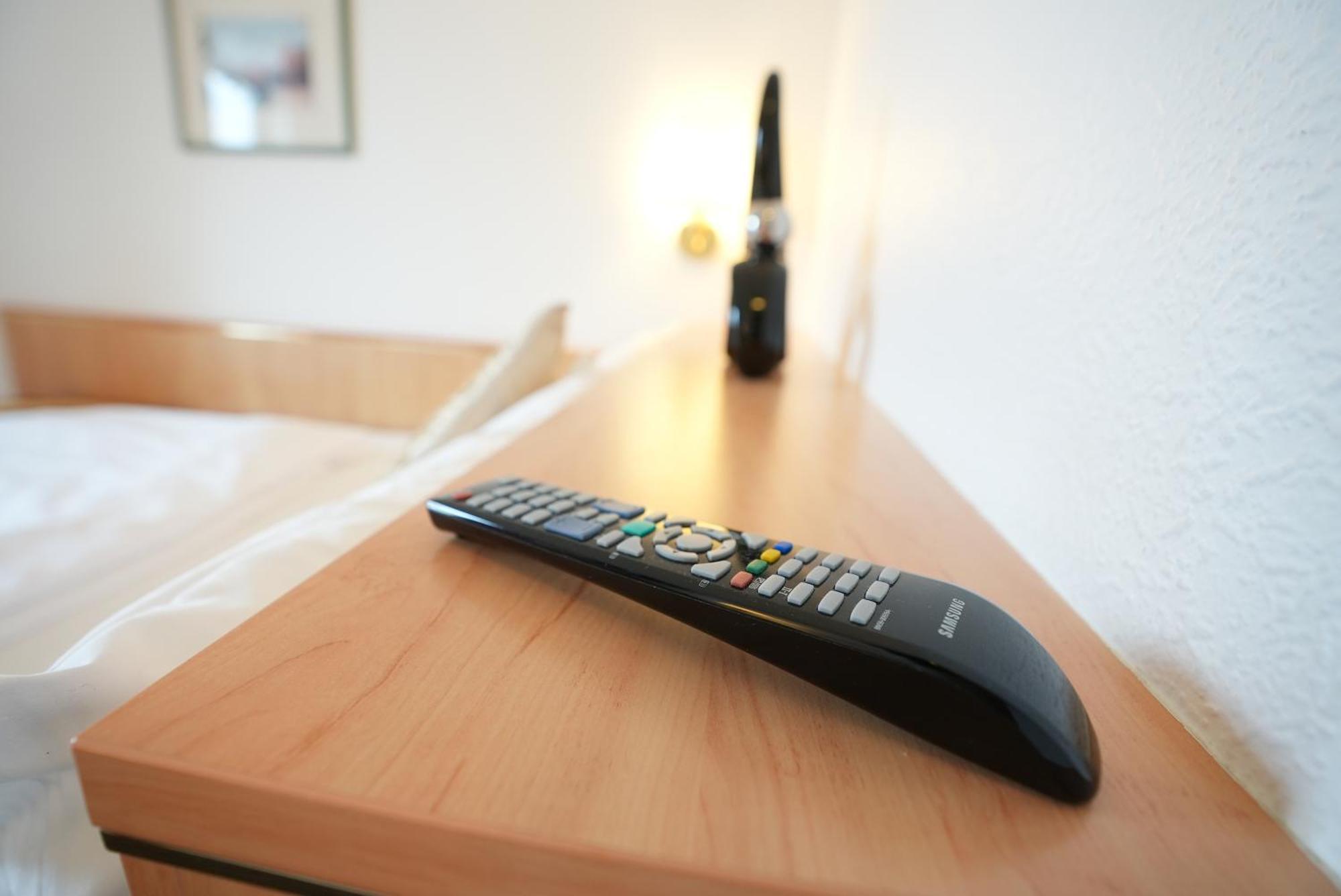 Uno Hotel Posthof Saarlouis Bagian luar foto
